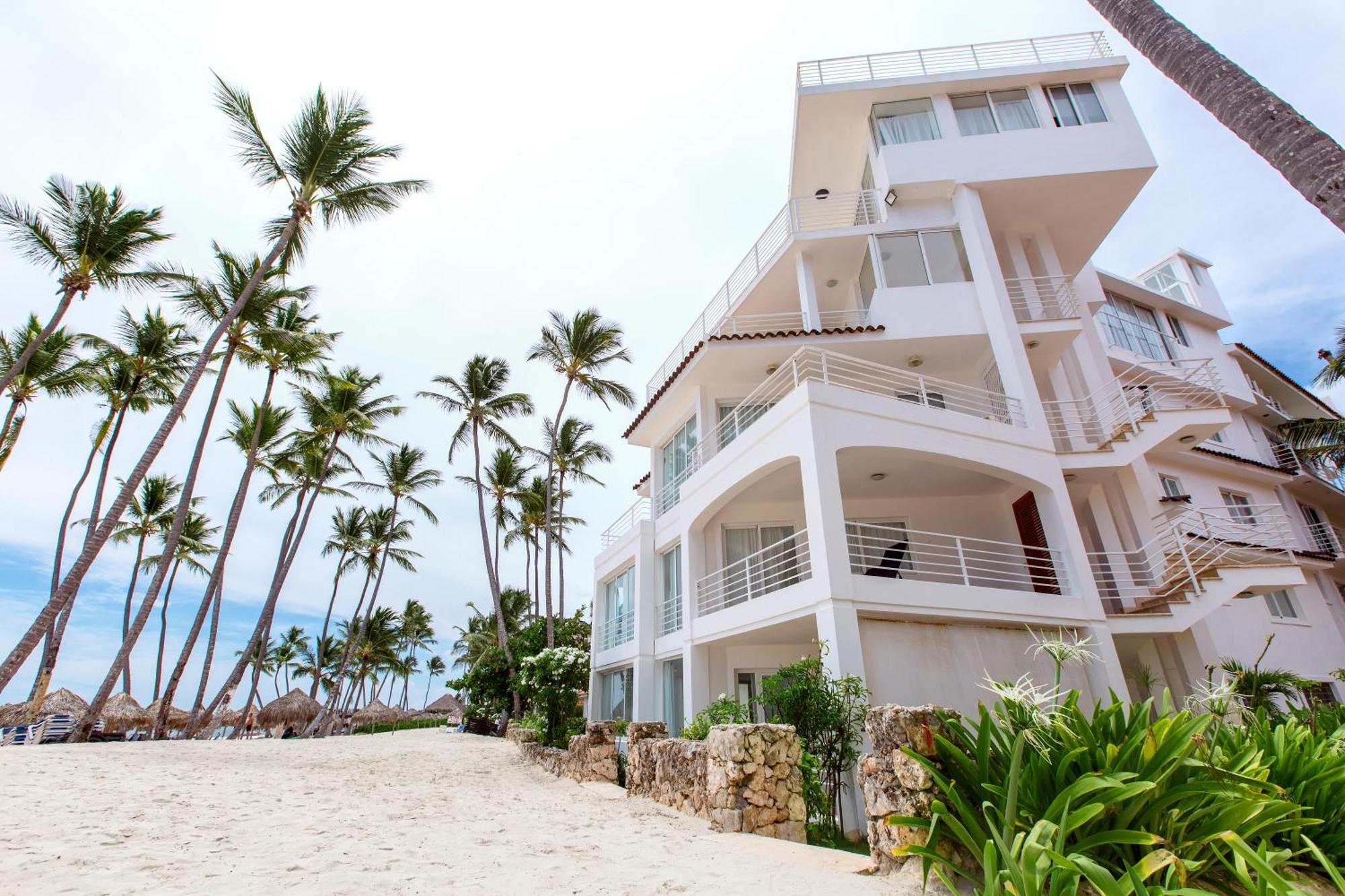 Aventura Villas Los Corales Beach And Spa Punta Cana Exterior photo